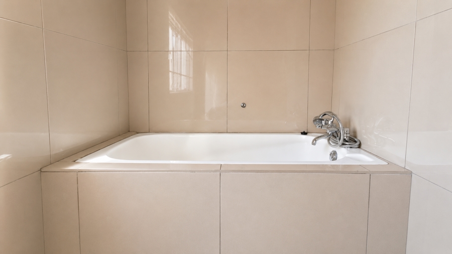 4 Bedroom Property for Sale in Windsor Park Estate Western Cape
